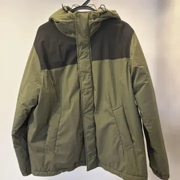 [클리닝 완료] M 사이즈 마운틴 후드티