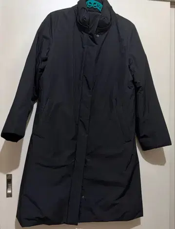 유니클로 블랙 롱 다운 코트 M