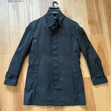 Mr. Junko 스탠 칼라 스타일리시 코트