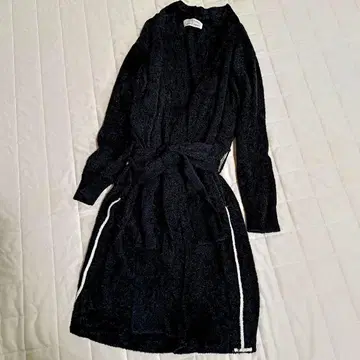 조엘 로부숑 & 젤라토 피케 롱 가운