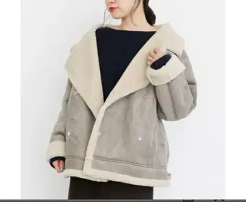 컨디션 최상 KBF 어반 리서치 BIG 페이크 무스탕 코트