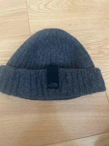 The North Face 니트 모자 그레이 블랙