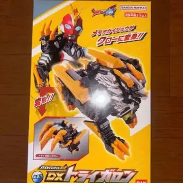 울트라맨 DX 메테오 카이뷰 트라이 가론 BANDAI