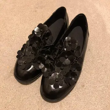 플라워 모티브 블랙 로퍼 꽃 신발 TOKYO BOPPER