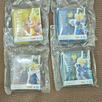 드래곤볼 S.H. 피규아트 미니어처 컬렉션 전 4종 풀 컴프