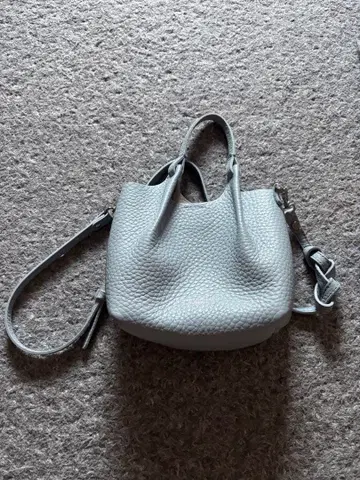 [ 새상품급 ] 잔 리키아리니 그레이 가죽 숄더백