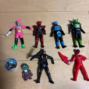 가면라이더 피규어 세트 6개 코인 포함