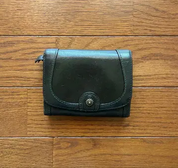 다코타 Dakota 접이식 지갑 다크 그린 가죽