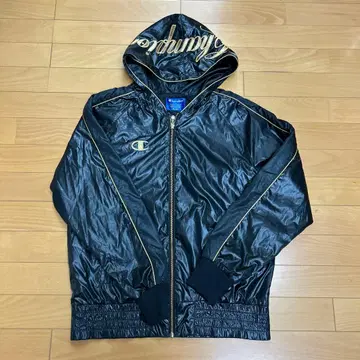 챔피온 윈드 브레이커 셋업 상하의 블랙 금 자수 로고