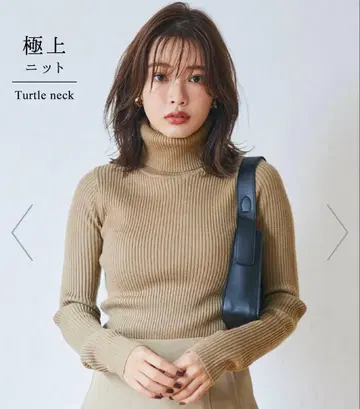 [ 새상품급 ] coca 극상 터틀 니트