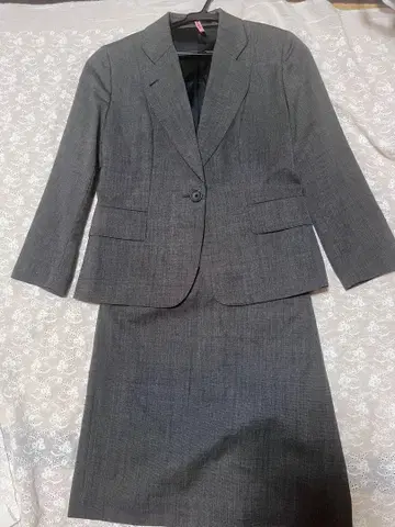 마가렛호웰 울 자켓 스커트 새상품급