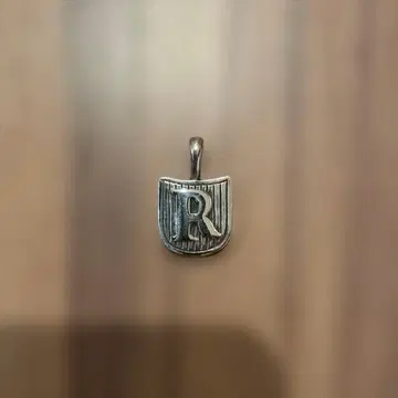 할리우드 런치 마켓 펜던트 탑 HRM 925