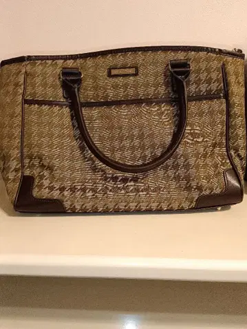 밀라 쇤 비즈니스 백