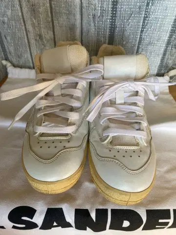 질샌더 스니커즈