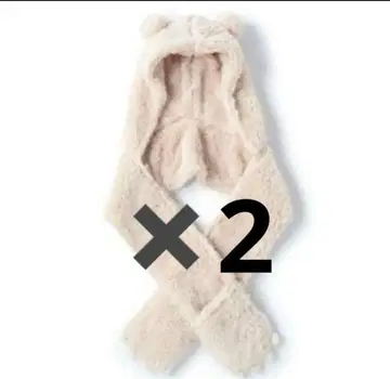 머플러와 장갑의 2way로 사용할 수 있는 곰돌이 귀 후드