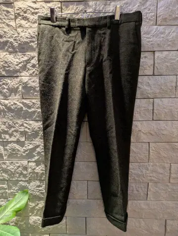 블랙 울 혼방 슬랙스