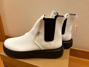 [새상품] Vans 사이드 고어 부츠 화이트