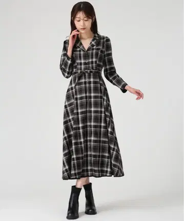 새상품 MISCHMASCH 테일러 옷깃 배색 원피스 체크 무늬 블랙