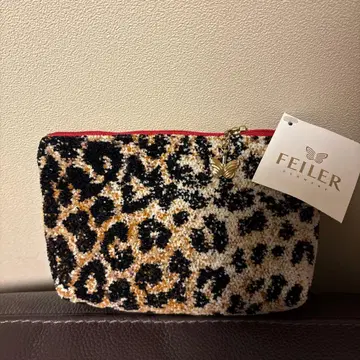 새상품 FEILER 레오파드 무늬 파우치