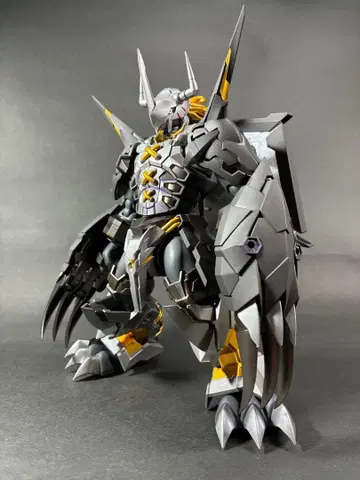 반다이 블랙 워그레이몬 페인팅 완료 제품