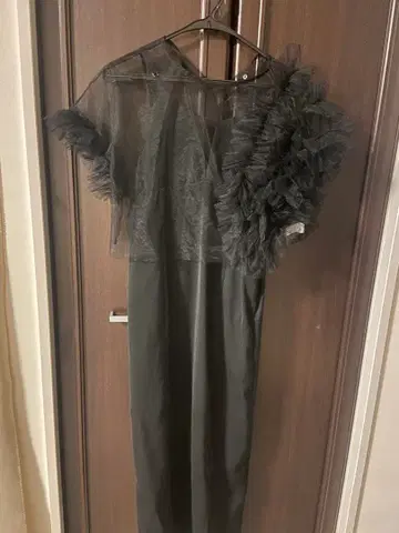 엘레강트한 블랙 롱 드레스