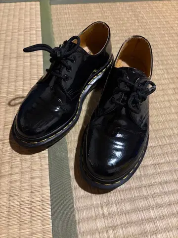 Dr.Martens 부츠 에나멜 23cm