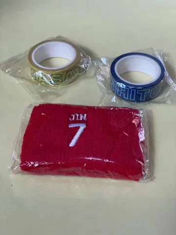 INI XQUARE-MASTERPIECE- 캡슐 토이