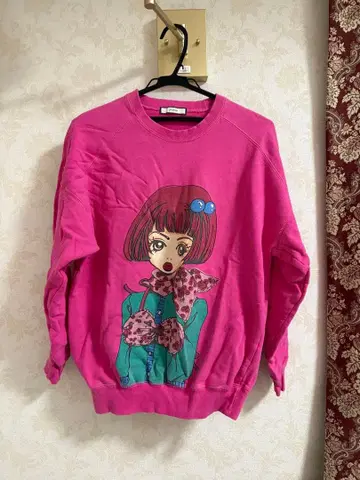 jouetie 캐릭터 그래픽 트레이닝복