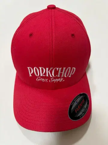 PORKCHOP 빨간색 캡 포크찹