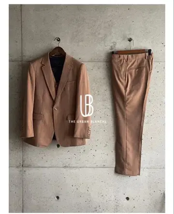 [ 새상품급 ] THE URBAN BLANCHE 브라운 턱시도