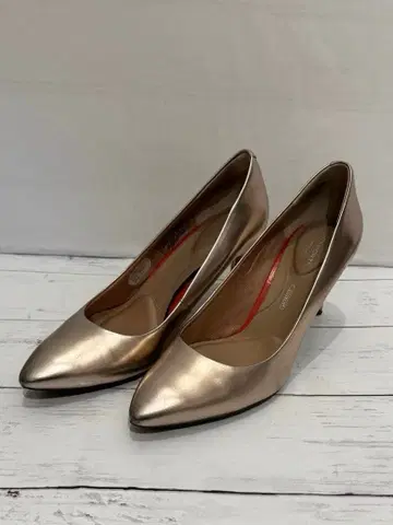 [새상품급] 천연가죽 Rockport 스틸레토 하이힐/23.5cm