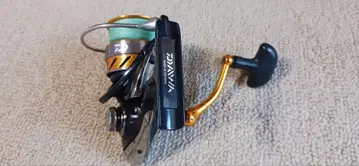 DAIWA REVOS 2500 스피닝 릴