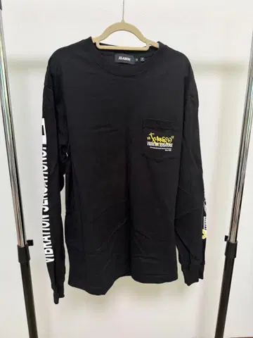 X-LARGE Tape Casette L/S Tee