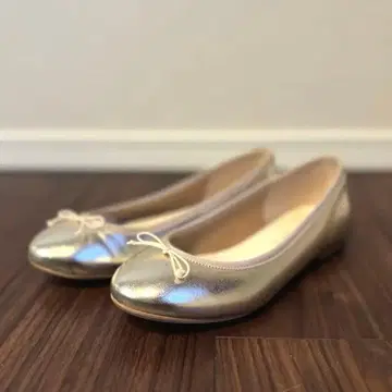 [ 새상품급 ] Le Talon 골드 발레 슈즈 22.5cm 새상품급