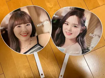 NiziU 부채 마유카&리오