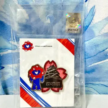 새상품 미야쿠미야쿠 핀 배지 오사카성 벚꽃