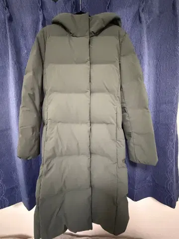 UNIQLO (유니클로) 롱 다운 자켓 올리브 그린