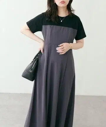 새상품급 레이어드 스타일 컷 조젯 원피스 내추럴 꾸뛰르