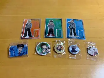 쿠라스시 히로아카 콜라보 아크릴 스탠드와 캔뱃지 등 8점 세트 익명 배송