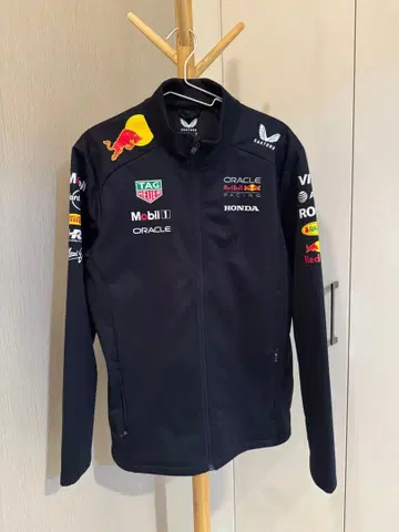 레드불 오라클 레이싱 자켓
