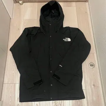 THE NORTH FACE 마운틴 라이트 자켓 블랙