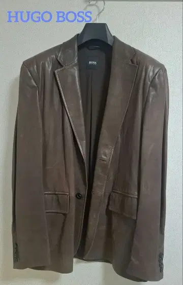 HUGO BOSS 브라운 가죽 자켓