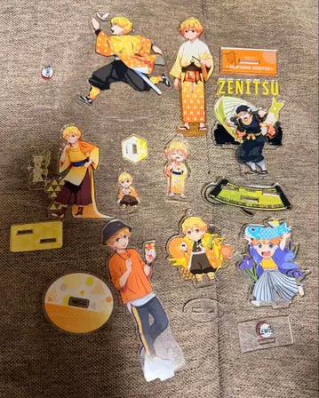 귀멸의 칼날 아가츠마 젠이츠 아크릴 스탠드 묶음 판매