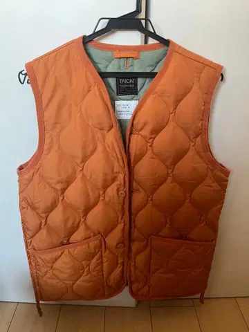 TAION 오렌지 퀼팅 베스트 M