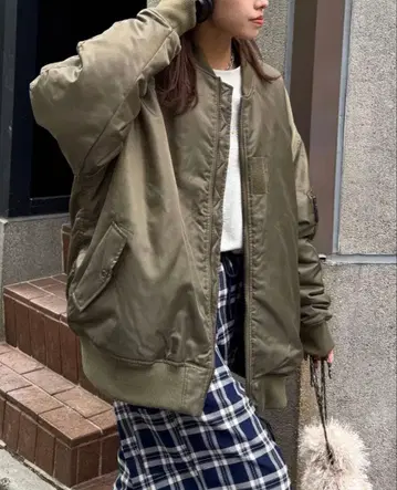 [ 택 포함 미사용 새상품 ] 충전솜 MA-1 자켓