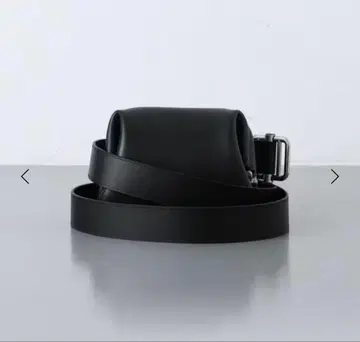 OSOI PECAN BROT BLACK