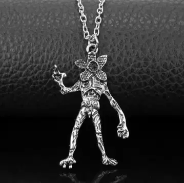 기묘한 이야기 목걸이