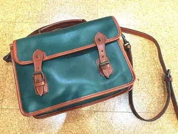 새상품급 태스팅 사첼백 다크 그린 가죽 숄더백