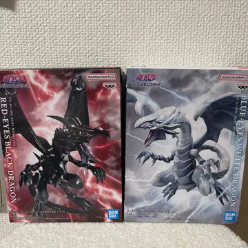 유희왕 레드아이즈, 블루아이즈 피규어 세트