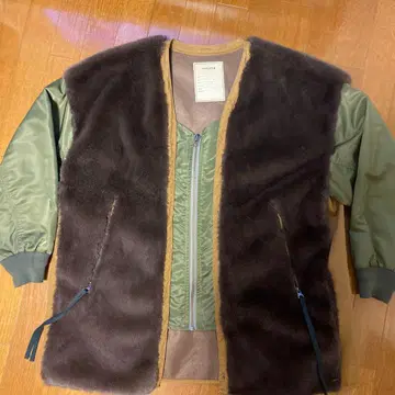 브라운/카키 점퍼 ONE SIZE